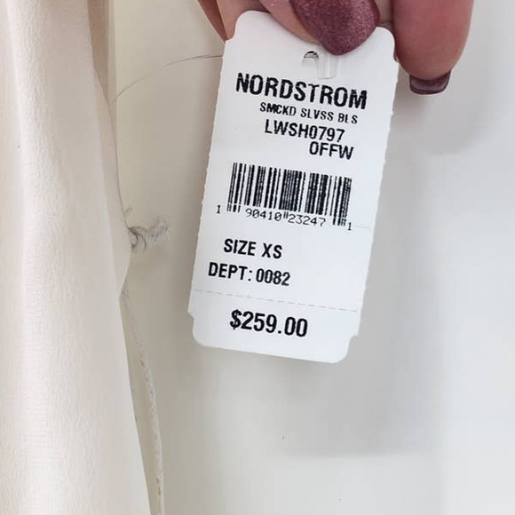 NWT‎ NEW FRAME Smocked Silk Sleeveless Mock Neck Top White XS - Picture 10 of 12